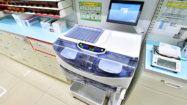 スギ薬局 阿倍野駅北店の調剤器具