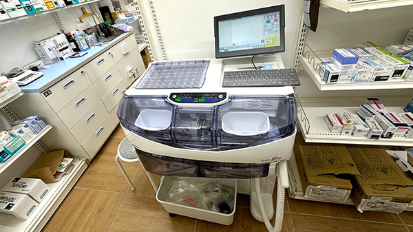 ヤックスドラッグ木更津羽鳥野薬局の調剤器具