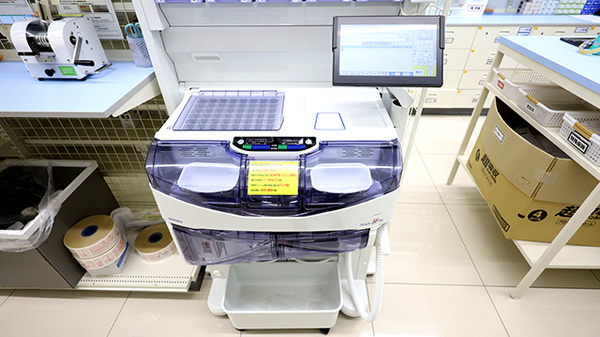 スギ薬局 福井インター店の調剤器具