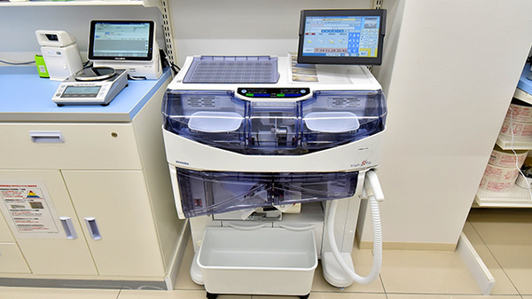 スギ薬局 鳴海南店の調剤器具