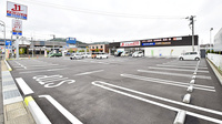 ドラッグイレブン薬局御笠川店の駐車場