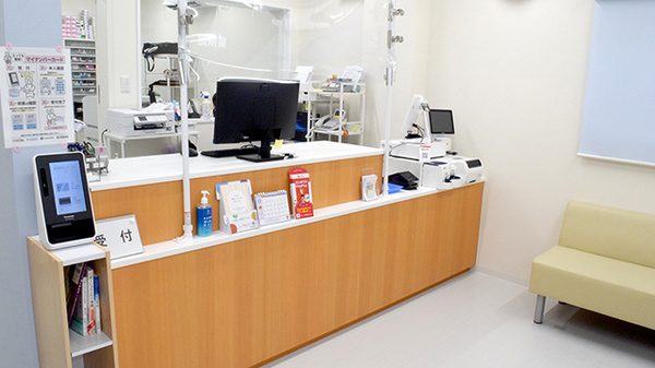 調剤薬局ホンダ土入店の受付/カウンター