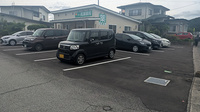 高瀬薬局の駐車場