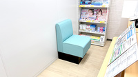 セキ薬局　調剤センター店の待合スペース