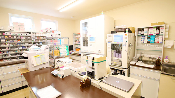 ファーマライズ薬局 いなづみ店の調剤室