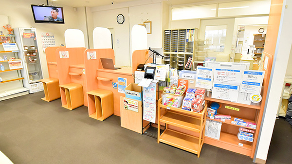 ファーマライズ薬局 十字街店の受付/カウンター