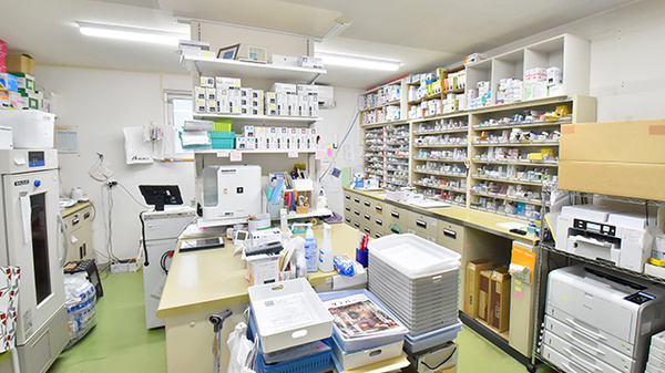 トリム薬局 五稜郭店の調剤室