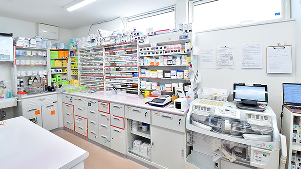 トリム薬局 桔梗店の調剤室