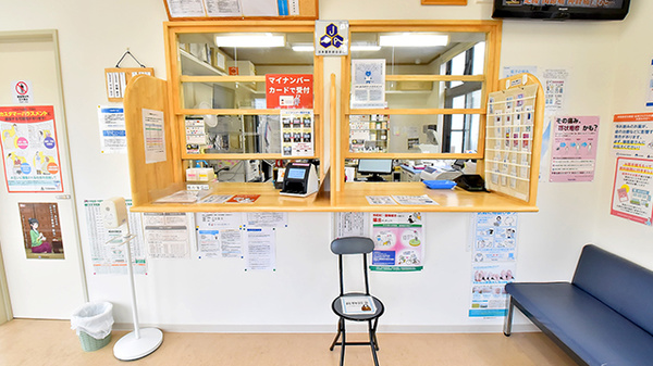 ファーマライズ薬局 新大駅前店の受付/カウンター