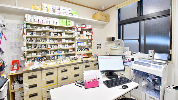 ファーマライズ薬局 新大駅前店の調剤室