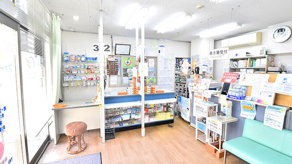 ファーマライズ薬局 須坂店の受付/カウンター