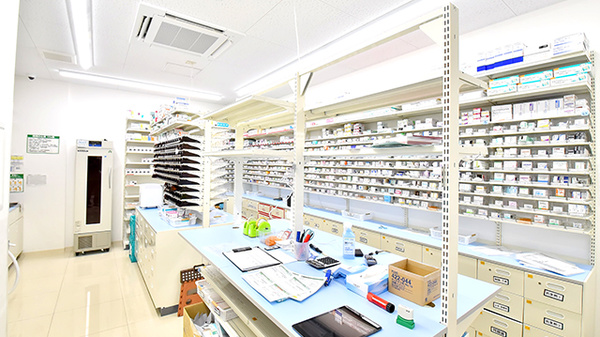 スギ薬局 相模原星が丘店の調剤室