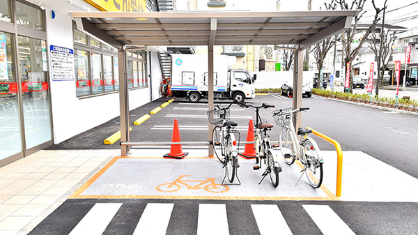 スギ薬局 相模原星が丘店の駐輪場
