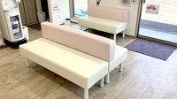 すず薬局　西郷店の待合スペース