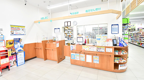 薬局くすりの福太郎　本大久保5丁目店の受付/カウンター