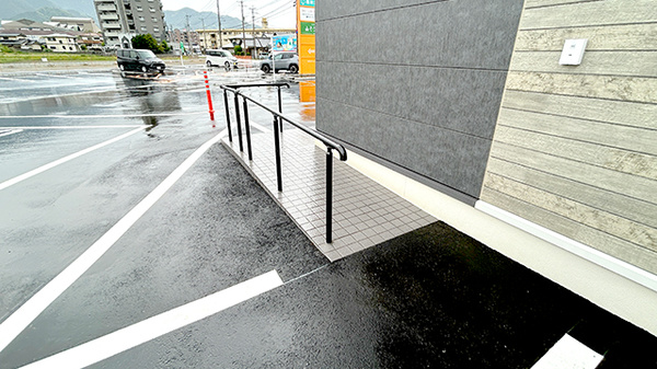 そうごう薬局 篠栗店のバリアフリー設備