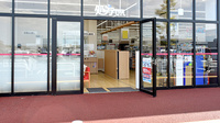 ココカラファイン薬局イオンモール橿原ウエストビレッジ店の入口