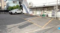 ドラッグセイムス足立佐野薬局の駐車場