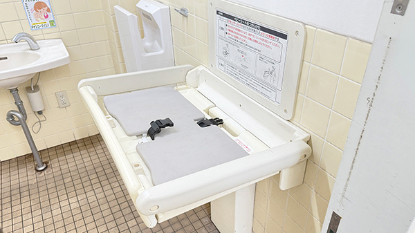 ドラッグセイムス浦和岸町薬局のキッズ用設備