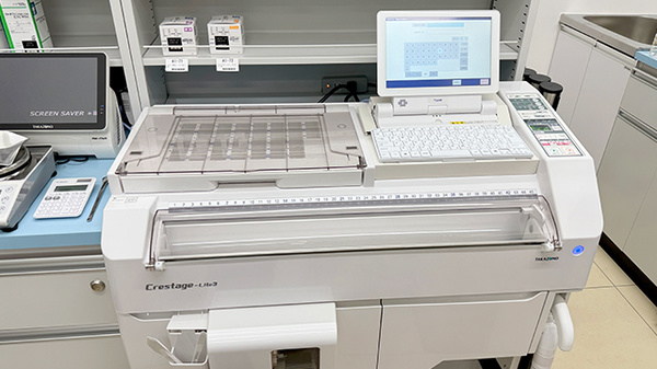 ドラッグセイムス浦和岸町薬局の調剤器具