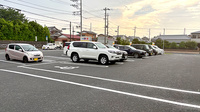 ドラッグセイムス平塚真土薬局の駐車場