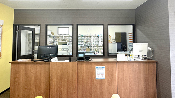 大信薬局　小倉蒲生店の受付/カウンター