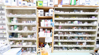 レデイ薬局　川内店の薬棚