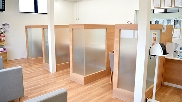 ぼうしや薬局 たつの神戸店の受付/カウンター