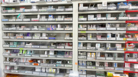 ウラタ薬局　関山田店の薬棚