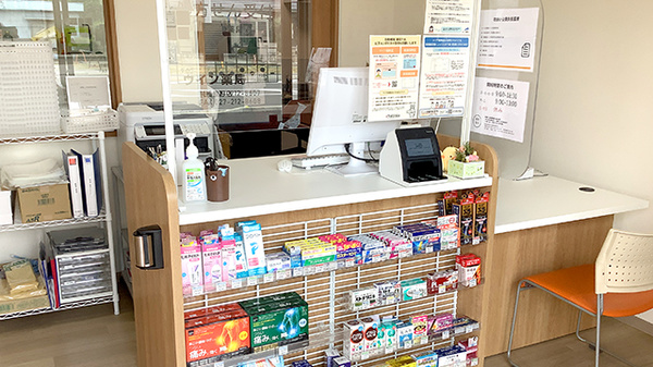ウイン薬局前橋駒形店の受付/カウンター