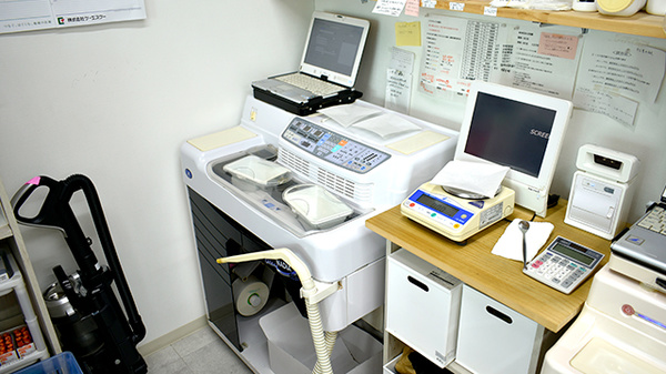 ウイング薬局 中桜塚店の調剤器具