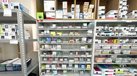 サークル薬局 琴似店の薬棚
