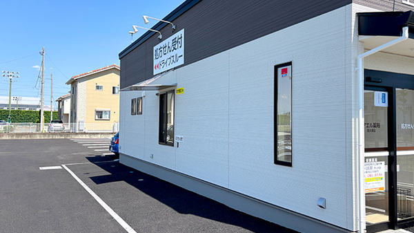 アエル薬局　西久保店のドライブスルー