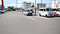 ププレひまわり薬局鮎喰店の駐車場