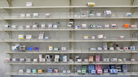 ププレひまわり薬局山陽店の薬棚