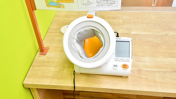 調剤薬局ツルハドラッグ那須塩原島方店の血圧計