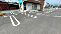 大賀薬局篠栗店の駐車場