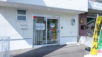 V・drug　関西福野薬局の入口