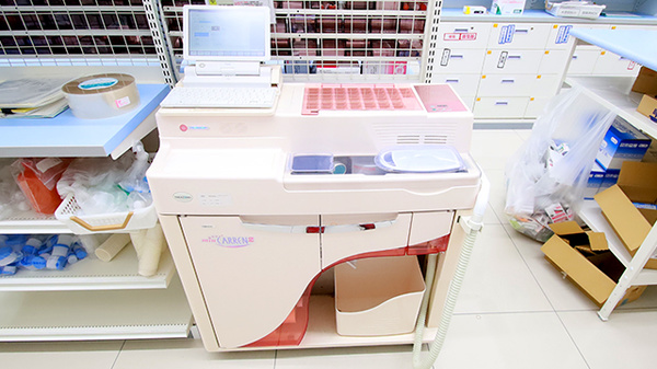 スギ薬局 東静岡店の調剤器具