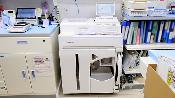 スギ薬局 井原南店の調剤器具