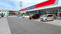 セキ薬局　久喜青毛店の駐車場