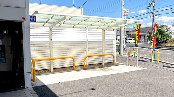 ユタカ薬局大津唐崎の駐輪場