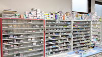 さくらんぼ薬局 三篠店の薬棚