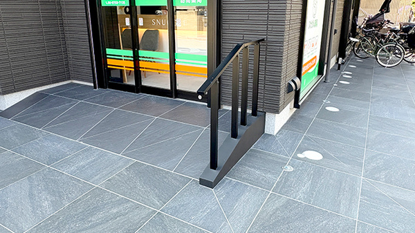 スナグル薬局　中小阪店のバリアフリー設備