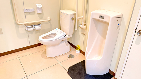 ドラッグセイムス江戸川鹿骨薬局のお手洗い