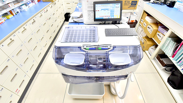 調剤薬局ツルハドラッグ亀有店の調剤器具