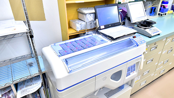 ファーマライズ薬局　キクヤ建部店の調剤器具