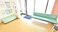 ファーマライズ薬局　キクヤ東本町店の待合スペース