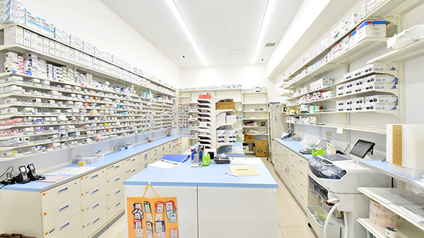 スギ薬局 高蔵寺北店の調剤室