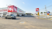 スギ薬局 富士見渡戸店の駐車場